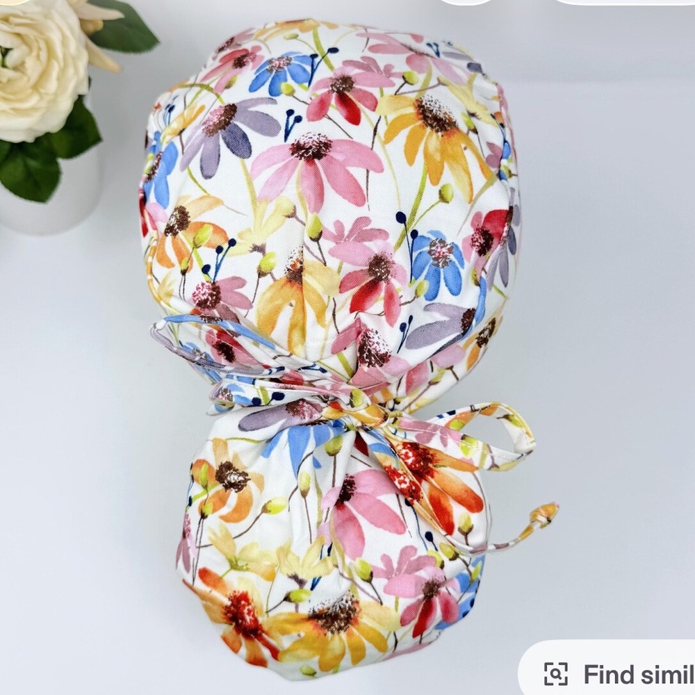Scrub cap
